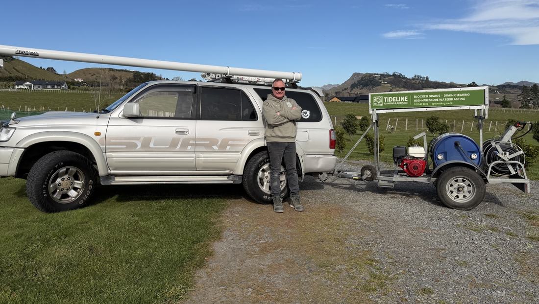 Stu Macmillan with his vehicle and waterblasting trailer in Hawke's Bay